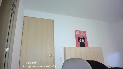 Snapshot of sweetsarafoxxx chatting on 04-29-26, 02:43 Sara Sofia Libra online show from 04-29-26, 02:43