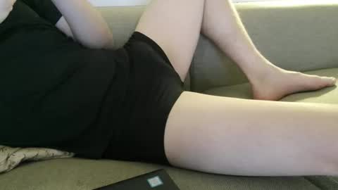 sweetsinner83 online show from 04-14-26, 08:04