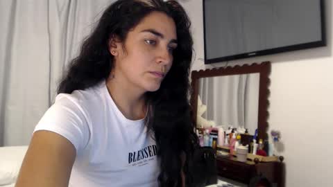 Dianis online show from 02-26-26, 12:31