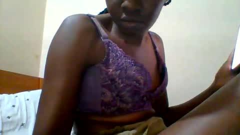 Snapshot of sweett_kimmie chatting on 06-04-26, 07:09 sweett_kimmie online show from 06-04-26, 07:09