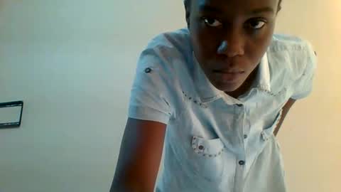 sweett_red online show from 05-26-26, 07:59