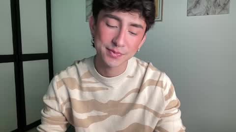Andy  online show from 05-03-26, 01:11