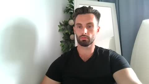 Tom online show from 07-03-26, 09:27