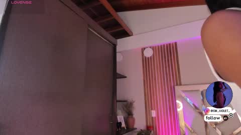 sweetviolet___ online show from 05-13-26, 12:35