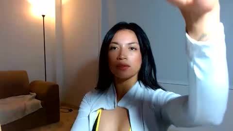 Snapshot of sweety_lya chatting on 06-10-26, 11:57 Lya online show from 06-10-26, 11:57