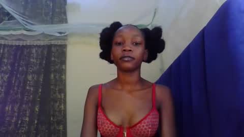 Snapshot of sweety_melanin chatting on 05-03-26, 10:54 Vickky online show from 05-03-26, 10:54