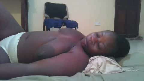 Snapshot of sweetyass25 chatting on 03-08-26, 06:01 sweetyass25 online show from 03-08-26, 06:01