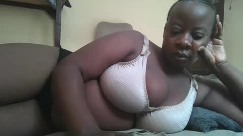 sweetyass25 online show from 05-28-26, 06:43