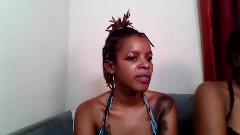 Snapshot of sweetz_candice chatting on 04-26-26, 11:46 sweetz_candice online show from 04-26-26, 11:46