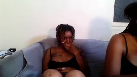 Snapshot of sweetz_candice chatting on 05-10-26, 06:35 sweetz_candice online show from 05-10-26, 06:35