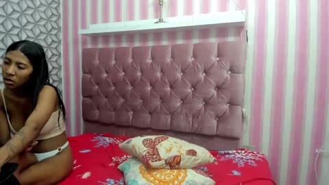 swett_lady_ online show from 02-23-25, 04:02