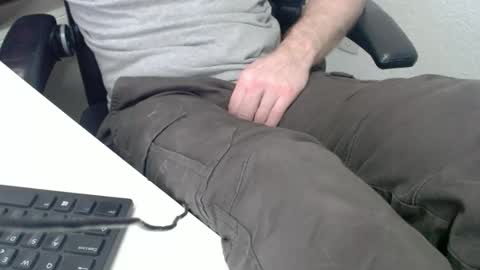 Snapshot of swisstom72 chatting on 02-16-26, 09:11 swisstom72 online show from 02-16-26, 09:11