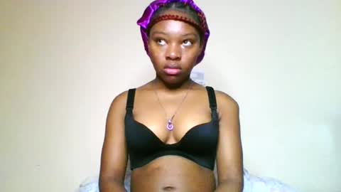  Candy online show from 04-08-26, 12:32