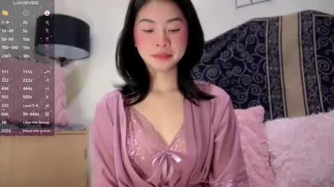 Holly online show from 03-16-26, 01:11
