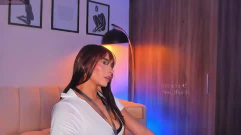 Ambar online show from 05-15-26, 11:45