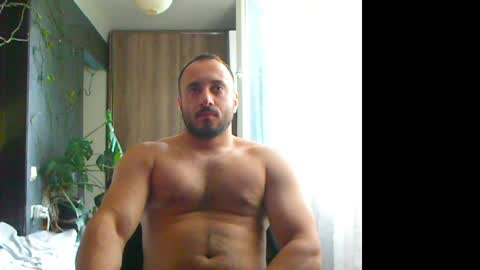 Huracane online show from 05-25-26, 03:29