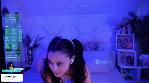 Snapshot of taanni_bc chatting on 05-18-26, 04:07 TAANNI online show from 05-18-26, 04:07