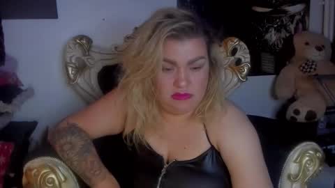 Snapshot of tabithachristal chatting on 05-28-26, 10:29 Mistress Tabitha online show from 05-28-26, 10:29