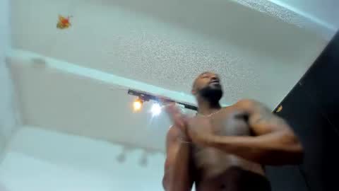 Snapshot of tafari_1 chatting on 06-14-26, 03:47 Tafari Zulu online show from 06-14-26, 03:47
