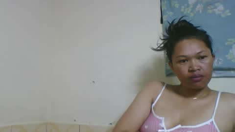 Snapshot of tahiniah chatting on 05-18-26, 04:35 tahiniah online show from 05-18-26, 04:35
