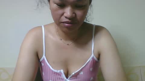 Snapshot of tahiniah chatting on 05-19-26, 05:36 tahiniah online show from 05-19-26, 05:36