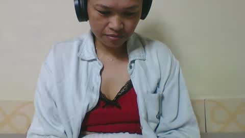 Snapshot of tahiniah chatting on 05-19-26, 05:41 tahiniah online show from 05-19-26, 05:41