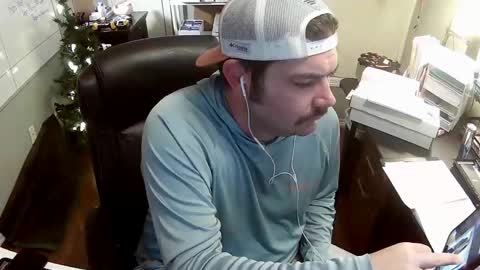 TaintNuzzler online show from 11-25-25, 12:16