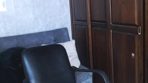 Tairon Tucke online show from 12-19-24, 12:56