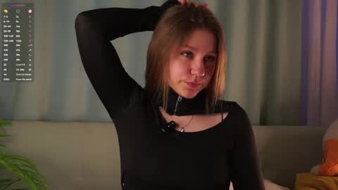 Molly online show from 05-11-26, 01:33