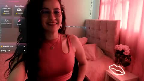 Snapshot of talia_mystic chatting on 04-18-26, 07:07 Talia mia online show from 04-18-26, 07:07