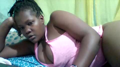 Snapshot of taliah254 chatting on 06-05-26, 05:14 taliah254 online show from 06-05-26, 05:14