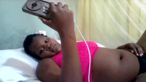 Snapshot of taliah254 chatting on 06-13-26, 06:50 taliah254 online show from 06-13-26, 06:50
