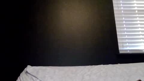 Snapshot of tallhungcloudyy chatting on 07-09-26, 02:48 tallhungcloudyy online show from 07-09-26, 02:48