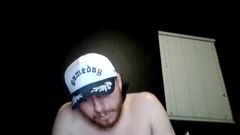 Snapshot of tallhungcloudyy chatting on 07-18-26, 07:23 tallhungcloudyy online show from 07-18-26, 07:23