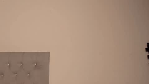 Snapshot of tamarathompsonn chatting on 06-26-26, 06:56 Tamara. online show from 06-26-26, 06:56