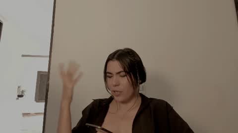 Snapshot of tamarathompsonn chatting on 07-28-26, 07:39 Tamara. online show from 07-28-26, 07:39
