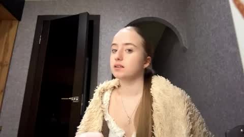 Karina online show from 04-30-26, 02:23