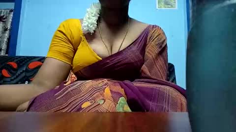 Snapshot of tamilmadhi520 chatting on 04-22-26, 05:58 tamilmadhi520 online show from 04-22-26, 05:58