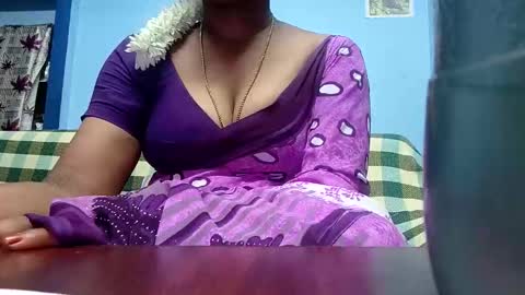 Snapshot of tamilmadhi520 chatting on 05-03-26, 05:41 tamilmadhi520 online show from 05-03-26, 05:41