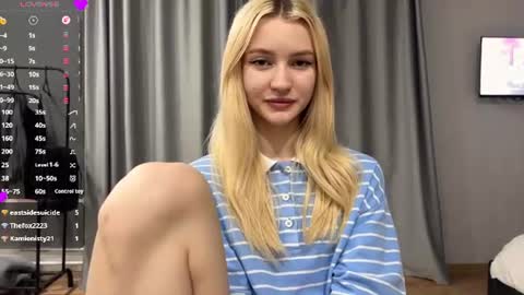 Melissa online show from 06-11-26, 02:59