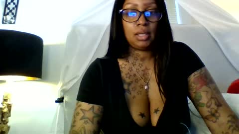Snapshot of tammygold chatting on 07-06-26, 10:01 Tammygold online show from 07-06-26, 10:01