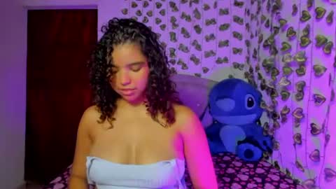 Snapshot of tamy996202 chatting on 07-11-26, 05:32 tamy online show from 07-11-26, 05:32