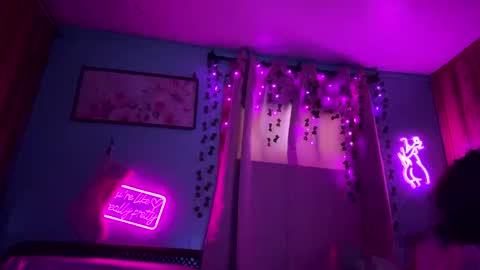 Snapshot of tanabelle56 chatting on 03-09-26, 10:47 tanabelle56 online show from 03-09-26, 10:47