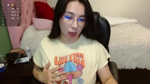 Tania Torrez online show from 03-20-26, 02:05