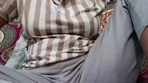 Snapshot of taniya_roy4628 chatting on 06-07-26, 03:21 taniya_roy4628 online show from 06-07-26, 03:21