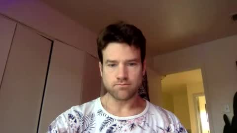 Dr. Love online show from 05-31-26, 12:34