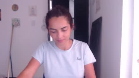 Angeline  Follow  online show from 07-09-26, 05:28
