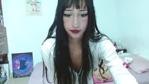 xemy Please help me to reach 1000 thumbs up online show from 01-26-25, 10:46
