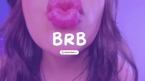 Snapshot of tarataylorr chatting on 12-23-25, 02:20 Tara online show from 12-23-25, 02:20