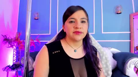 Snapshot of tarataylorr chatting on 03-16-26, 05:44 Tara online show from 03-16-26, 05:44